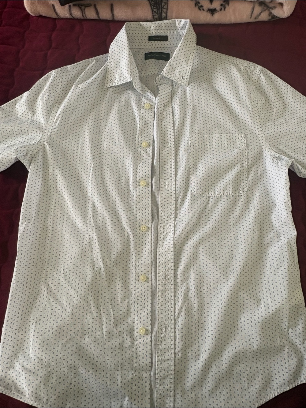 Banana Republic White Short-Sleeve Button-Down with Navy Microdots